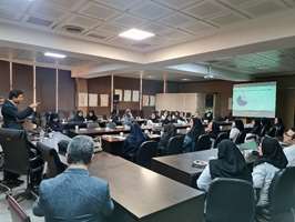 دوره ضروریات زبان انگلیسی در ارائه‌های آموزشی پزشکی برگزار شد